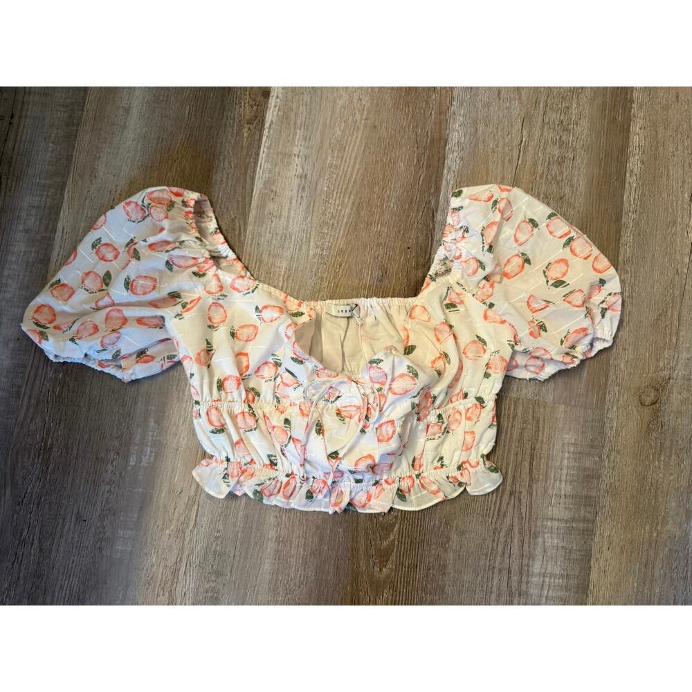 Lush Cropped Milkmaid Style Peach Print Puff Sleeve Top Size M